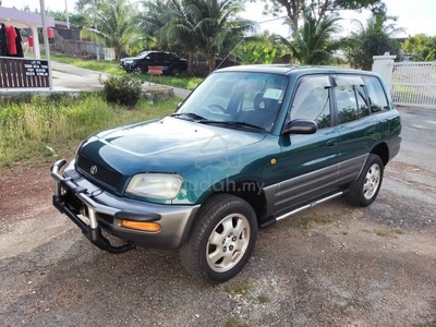 Toyota RAV4 2.0 (A)