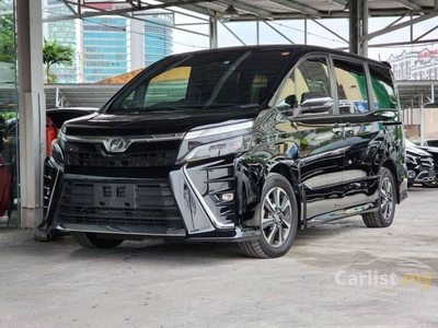 Recon 2018 Toyota Voxy 2.0 ZS Kirameki with 5 YEARS WARRANTY - Cars for sale