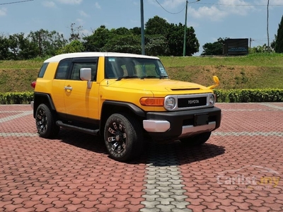 Used 2012/2013 Toyota FJ Cruiser 4.0 SUV/ HARI MERDEKA PROMOTION /HIGH TRADE IN /FASTER LOAN APPROVALS - Cars for sale