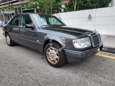 Mercedes Benz 230E 2.3 (A)overall 8k done free car