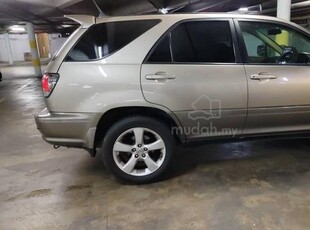 2000 Toyota HARRIER 3.0 V6 4WD (A)