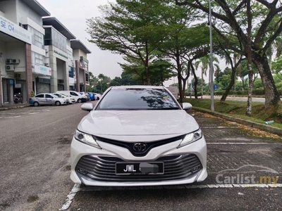 Used 2019/2020 Toyota Camry 2.5 V Sedan all original condition 3 year warranty (T&C) - Cars for sale