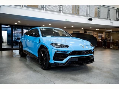 Lamborghini Urus AD PERSONAM BLU CEPHEUS