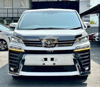 Toyota VELLFIRE 2.5Z GOLDEN EYE SUNROOF PBOOT