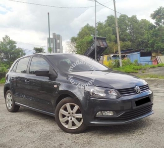 Volkswagen POLO 1.6 HB , SERVICE RECOND VW