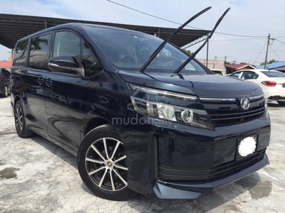 [ 2018 ] Toyota VOXY 2.0 (A) FULL SPEC