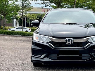 {2018}Honda CITY 1.5 E FACELIFT (A) P/Shift F/Loan