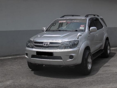 Toyota FORTUNER 2.5 (M) Cheap 4X4 Leather Seat