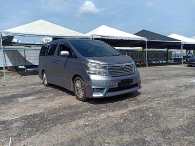 Toyota VELLFIRE 2.4 (A) MOON ROOF (A) 8 SEATE