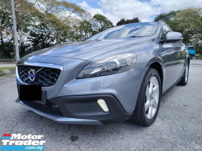 2017 VOLVO V40 2.0 (A) T5 CROSS COUNTRY TIPTOP CONDITION