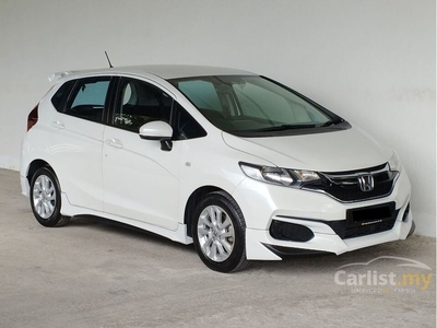 Used Honda Jazz 1.5 Facelift (A) Low KM Full Record 50K - Cars for sale