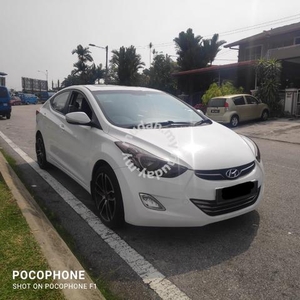 Inokom ELANTRA 1.8 PREMIUM (A)