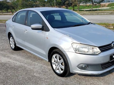 Volkswagen POLO 1.6 (CKD) (A) 6 SPEED TIP TOP
