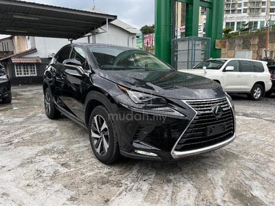 Lexus NX300 2.0 RED/BLK LEATHER SUNROOF 3 LED