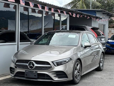 Mercedes Benz A180 1.3 AMG Premium Pano Japan Spec