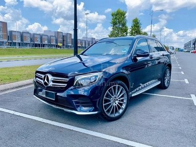 Mercedes Benz GLC250 4MATIC COUPE AMG LINE