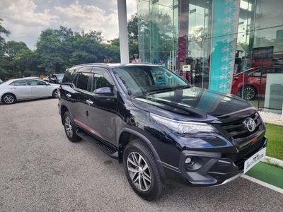 Toyota FORTUNER 2.7 SRZ TRD 4x4 (A)