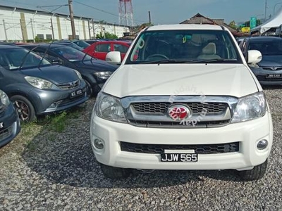 Toyota HILUX 2.5 G DOUBLE CAB (A)