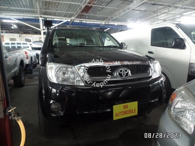 Toyota HILUX 2.5 G DOUBLE CAB (Manual)