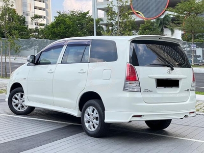Toyota INNOVA 2.0 G FACELIFT (A)