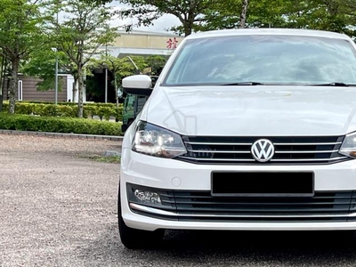 {2018}Volkswagen VENTO 1.2 TSI HIGHLINE + Brembo