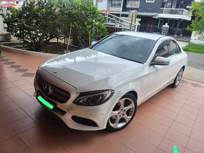 Mercedes Benz C200 2.0 (A) For Sale