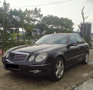 Mercedes Benz E230 1 OWNER SUNROOF MEMORY SIT