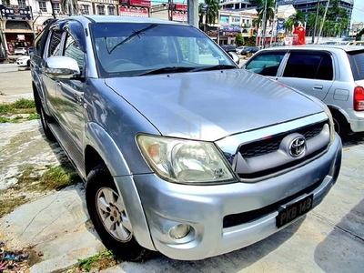 Toyota HILUX 2.5 G FACELIFT (A)