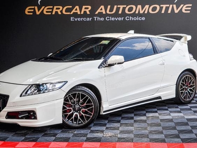 Honda CR-Z 1.5 ZF2 Facelift S+ DVD RvrsCamera