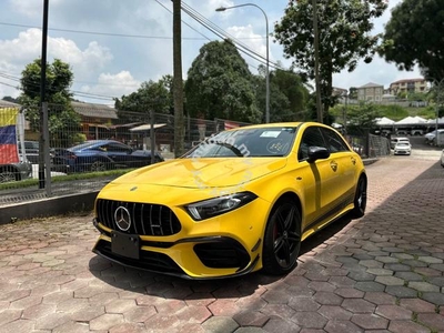 Mercedes Benz A45 S 2.0 YELLOW NIGHT EDITION1