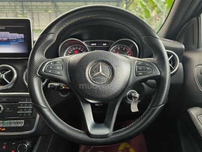 Mercedes Benz A180 1.6 AMG NEW FACELIFT EDITION WY