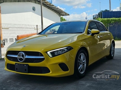 Recon 2020 Mercedes-Benz A180 1.3 SE Hatchback BUMBLEBEE YELLOW - Cars for sale