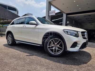 Mercedes Benz GLC250 4MATIC AMG with PAN ROOF