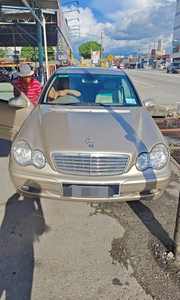 C203 2001 USED MERCEDES GOOD CONDITION