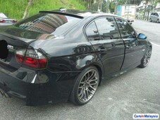 BMW E90 320i(Monthly RM1860) Year 2005/2008 Continue Loan(sambung