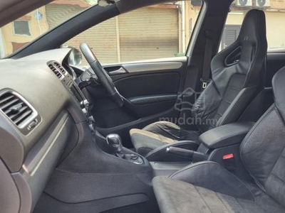 Volkswagen GOLF 2.0 R (A) SUNROOF / 1 OWNER