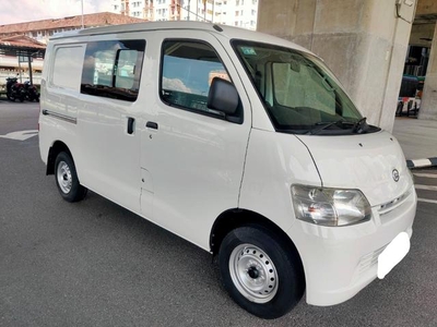 Daihatsu GRAN MAX 1.5 (M) Semi Panel Van