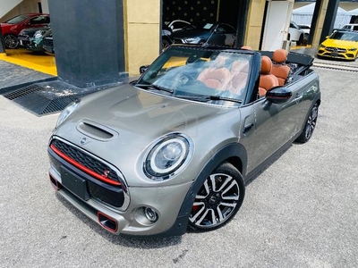 Mini COOPER S 2.0 CABRIOLET **END OF YEAR SALES**