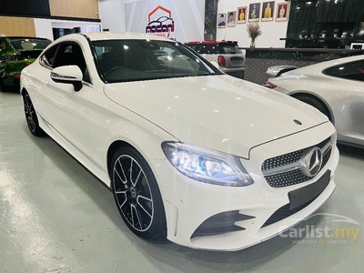 Recon 2019 Mercedes-Benz C200 1.5 AMG LINE coupe REVERSE CAMERA HEATED SEAT DIGITAL METER - Cars for sale