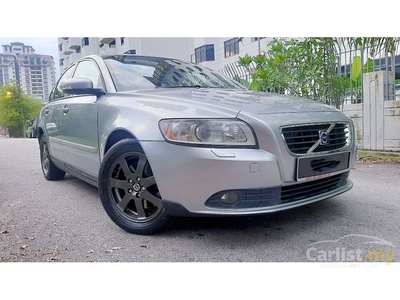 Used 2009 Volvo S40 2.4 R-Design Sedan-Well maintain-true year -true mil - Cars for sale