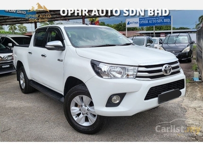 Used 2016 Toyota Hilux 2.4 Pickup Truck - Cars for sale