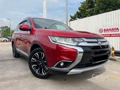 Used Mitsubishi Outlander 2.4 SUV 4WD/ORI COLOUR RED /ELECTRONIC LEATHER SEAT /POWER BOOT / 7 SEATER SUV / - Cars for sale