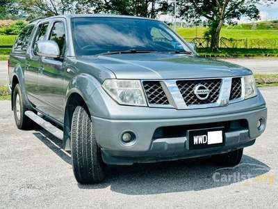 Used 2.5 AUTO 4WD Nissan Navara 2.5 AUTO DIESEL 4 WHEEL DRIVE, FULL LEATHER SEAT, FULL CANOPY, TIP TOP CONDITION.-2011 YEAR - Cars for sale