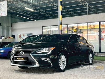 Used 2015 Lexus ES250 2.5 AT FACELIFT, POWER SUNROOF, FRONT SEATS VENTILATED - Cars for sale