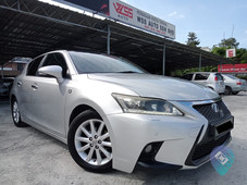 used 2013 lexus ct200h f sport a luxury f-sport for sale in malaysia 219967 - caricarz.com