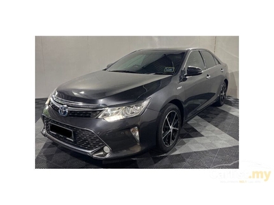 Used 2015 Toyota Camry 2.5 Hybrid Sedan - Cars for sale
