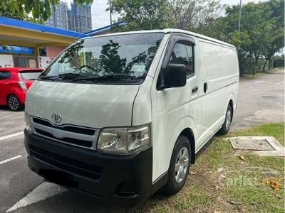 Used 2012 Toyota Hiace 2.5 Panel Van - Cars for sale