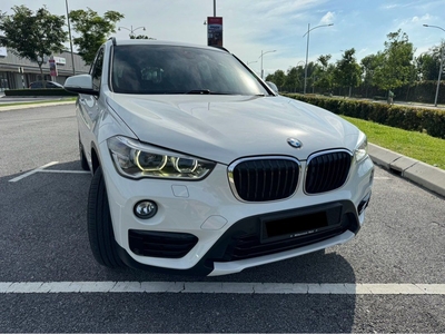 2018 BMW X1 2.0 sDrive20i Sport Line SUV