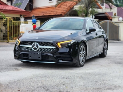 2019 Mercedes-Benz A180 1.3 AMG Line Sedan TIP TOP CONDITION BOLEH TEST DRIVE