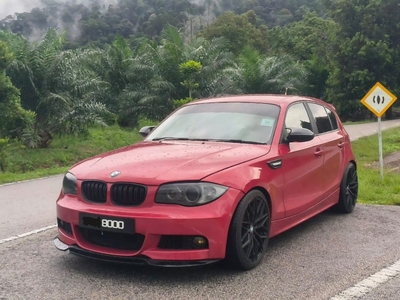 BMW 118i E87